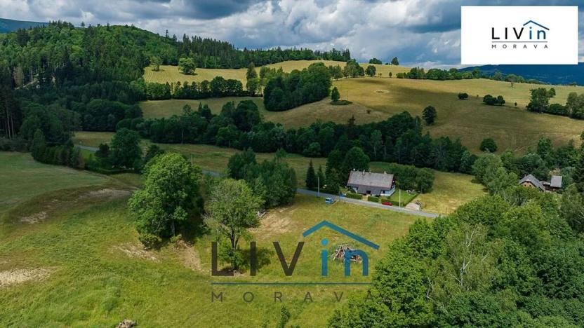 Prodej pozemku pro bydlení, Staré Město, 7657 m2