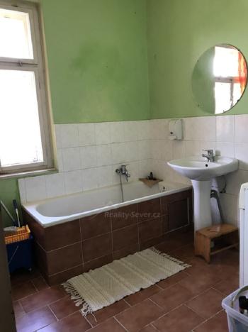 Prodej rodinného domu, Kunratice u Cvikova, 900 m2
