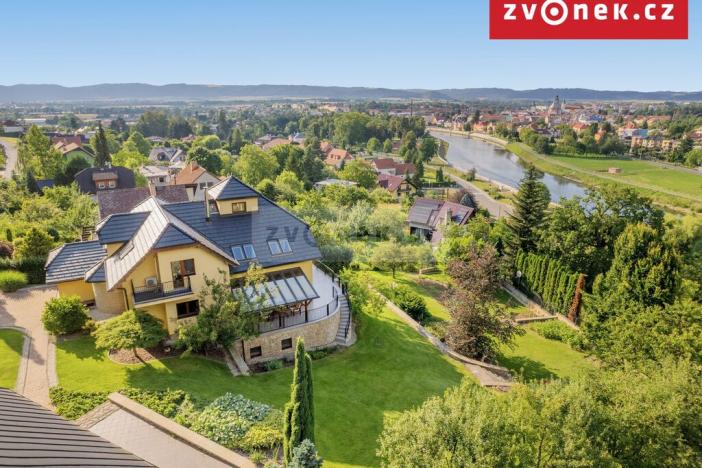 Prodej kanceláře, Hranice - Hranice I-Město, 550 m2