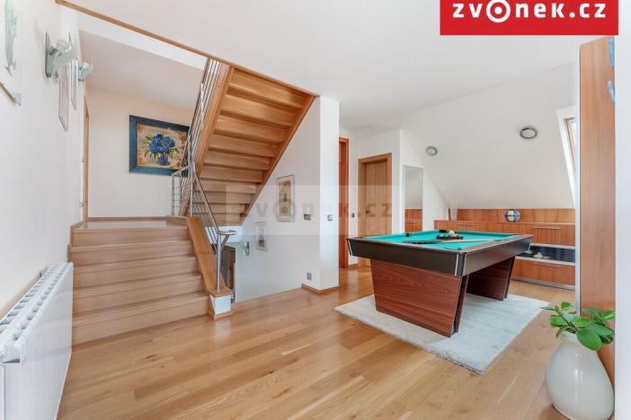 Prodej kanceláře, Hranice - Hranice I-Město, 550 m2