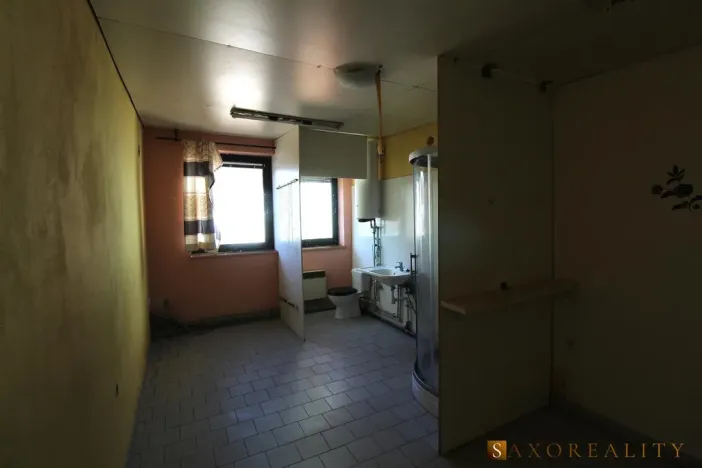 Pronájem výrobních prostor, Nové Hrady, Sídliště míru, 215 m2