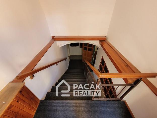 Prodej kanceláře, Olomouc, Kollárovo nám., 200 m2