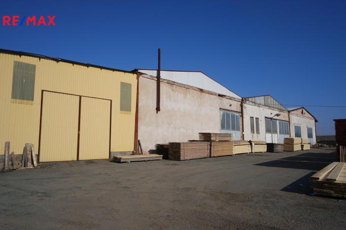 Prodej skladu, Přelouč, 2550 m2