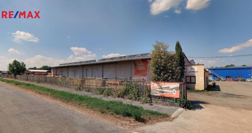 Prodej skladu, Přelouč, 2550 m2