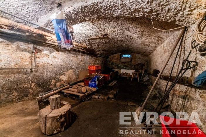 Prodej rodinného domu, Jesenice, Budějovická, 400 m2