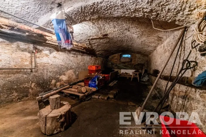 Prodej rodinného domu, Jesenice, Budějovická, 400 m2