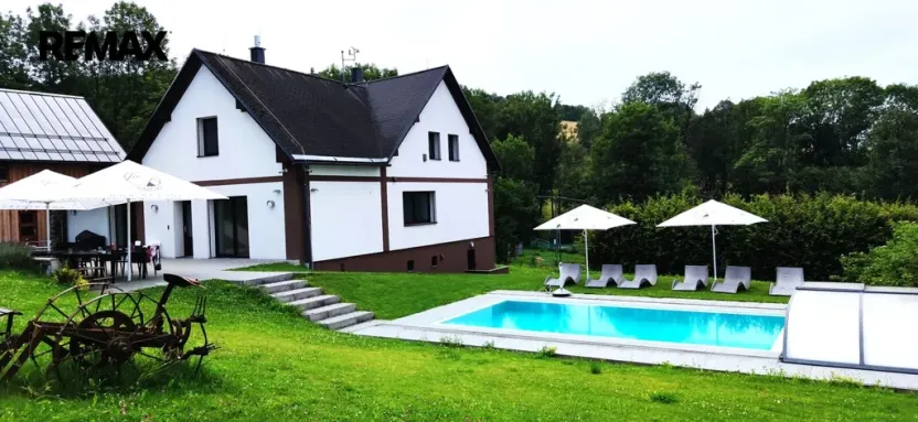 Prodej apartmánu, Zlaté Hory - Ondřejovice, 250 m2