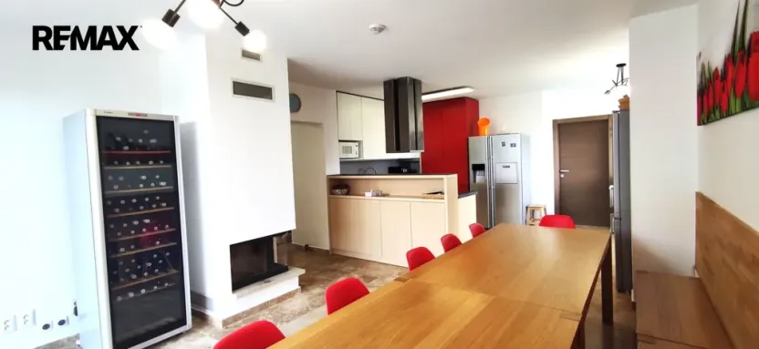 Prodej apartmánu, Zlaté Hory - Ondřejovice, 250 m2