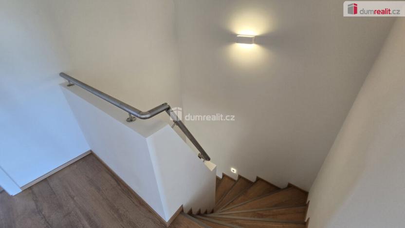 Prodej rodinného domu, Mořina, 106 m2