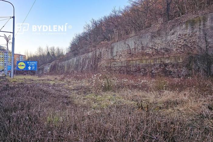 Pronájem komerčního pozemku, Teplice, Pražská, 5495 m2