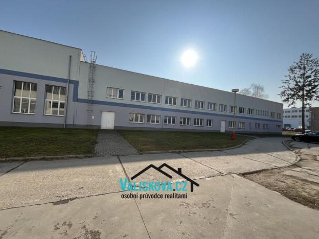 Pronájem skladu, Kroměříž, 900 m2
