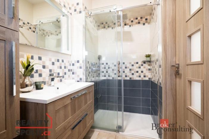 Prodej rodinného domu, Praha - Kyje, Splavná, 105 m2