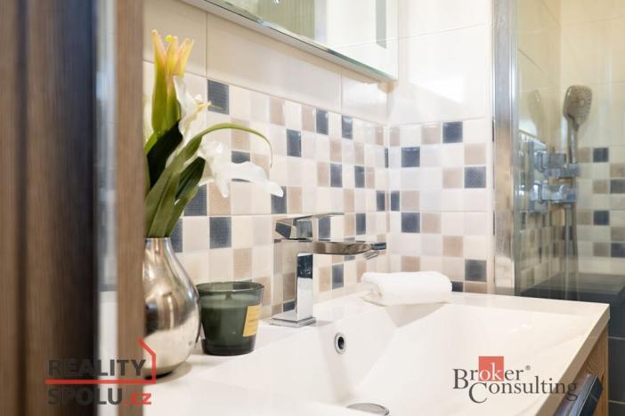 Prodej rodinného domu, Praha - Kyje, Splavná, 105 m2