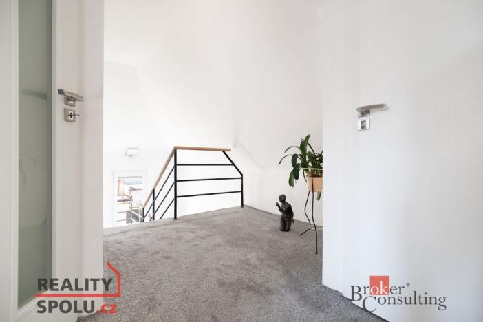 Prodej rodinného domu, Praha - Kyje, Splavná, 105 m2