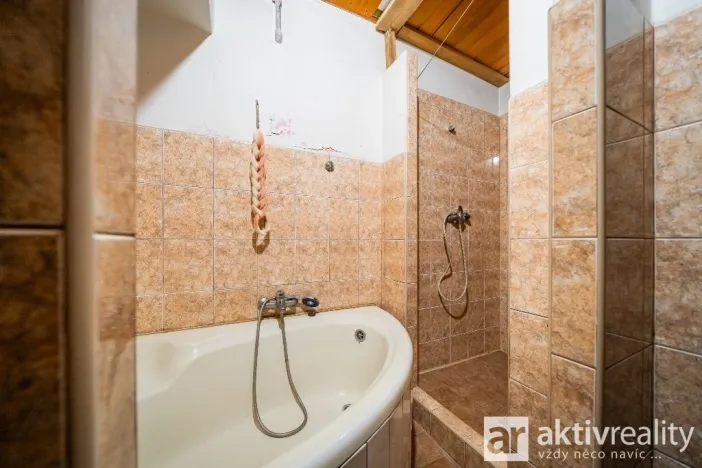 Prodej rodinného domu, Neratovice, Hlavní, 620 m2