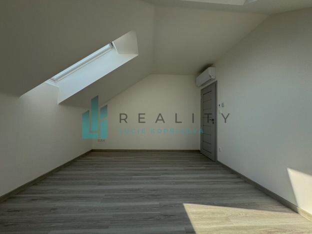 Prodej bytu 3+kk, Strážnice, Grůska, 93 m2