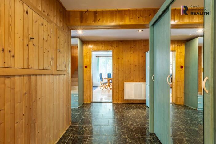 Prodej obchodního prostoru, Bystřice - Semovice, 800 m2