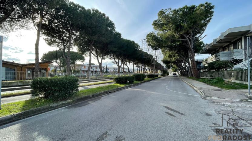 Prodej bytu 1+kk, Via Arno, 64028 Silvi TE, Itálie, 32 m2