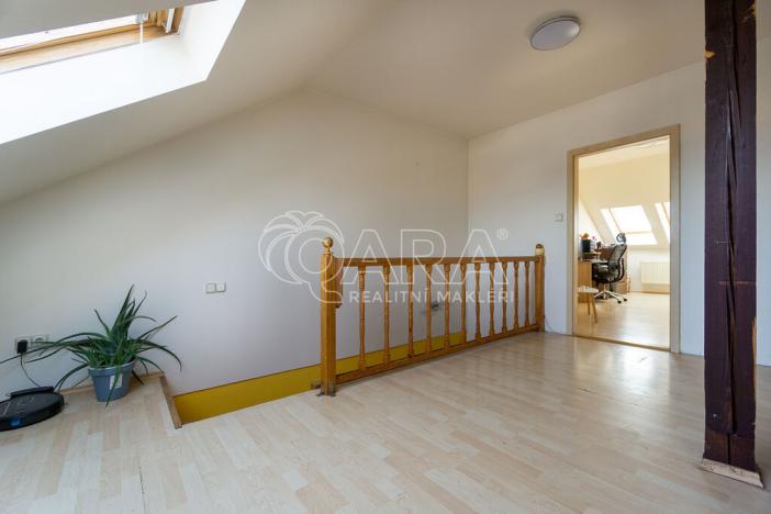 Prodej bytu 3+1, Brandýs nad Labem-Stará Boleslav - Brandýs nad Labem, Komenského nám., 113 m2