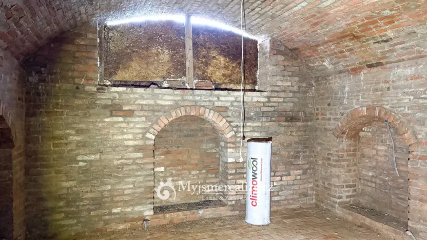 Prodej - jiné, Dyjákovičky, 226 m2