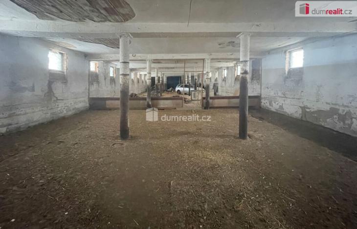 Prodej zemědělského objektu, Třebonín, 9480 m2