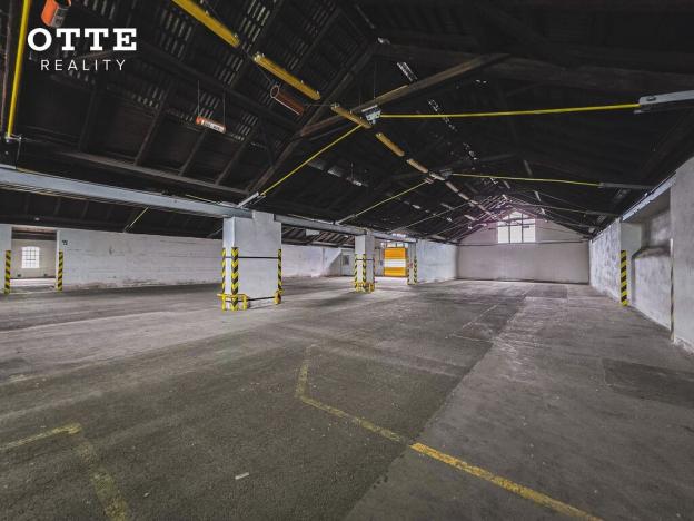 Pronájem skladu, Rokycany, Boženy Němcové, 3679 m2