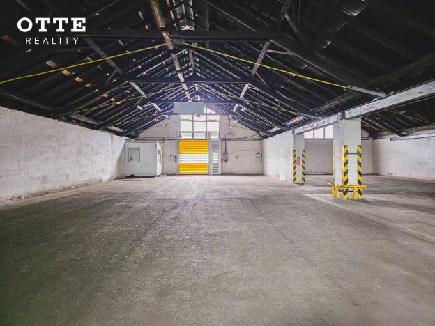 Pronájem skladu, Rokycany, Boženy Němcové, 3679 m2