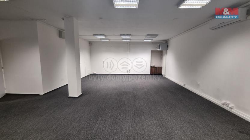 Pronájem kanceláře, Český Těšín, Ostravská, 271 m2