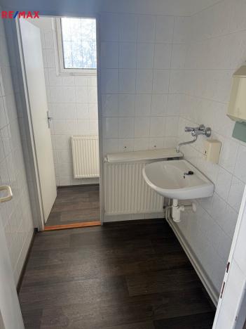 Pronájem obchodního prostoru, Jihlava, Na Vyhlídce, 65 m2