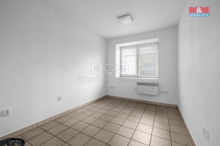 Pronájem kanceláře, Lichoceves, 520 m2