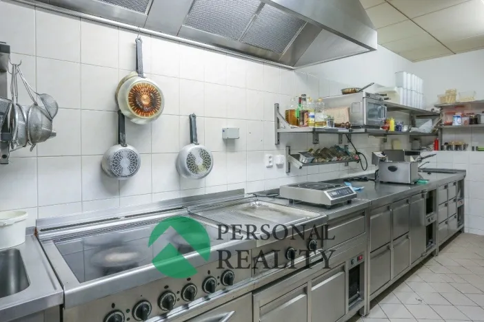 Prodej restaurace, Praha - Stodůlky, Petržílkova, 270 m2