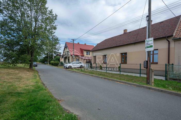 Prodej rodinného domu, Veleň - Mírovice, Fr. Pokorného, 199 m2