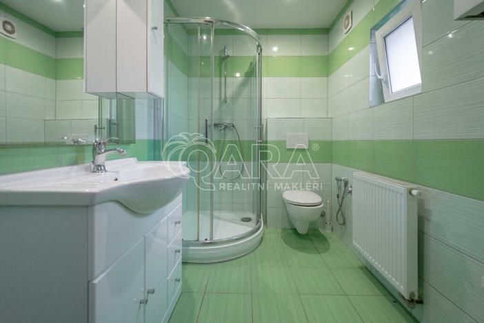 Prodej rodinného domu, Veleň - Mírovice, Fr. Pokorného, 199 m2