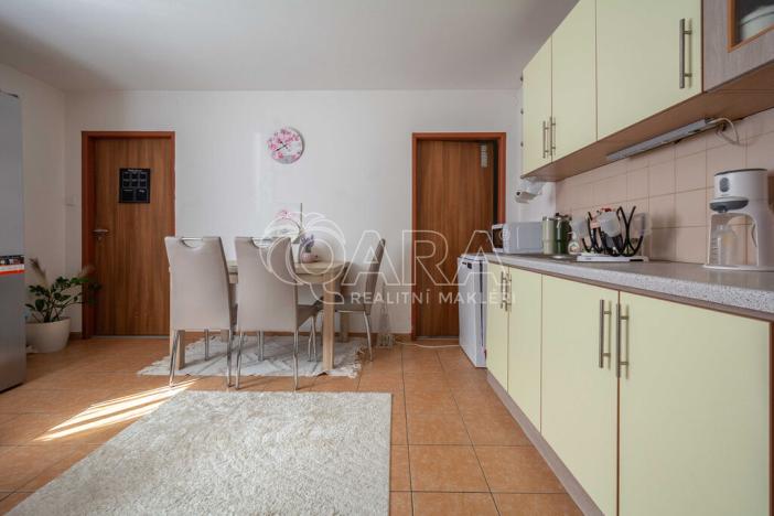 Prodej rodinného domu, Veleň - Mírovice, Fr. Pokorného, 199 m2