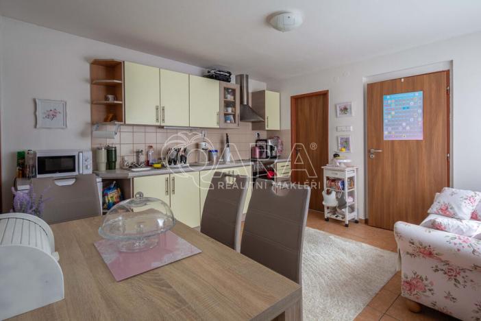 Prodej rodinného domu, Veleň - Mírovice, Fr. Pokorného, 199 m2