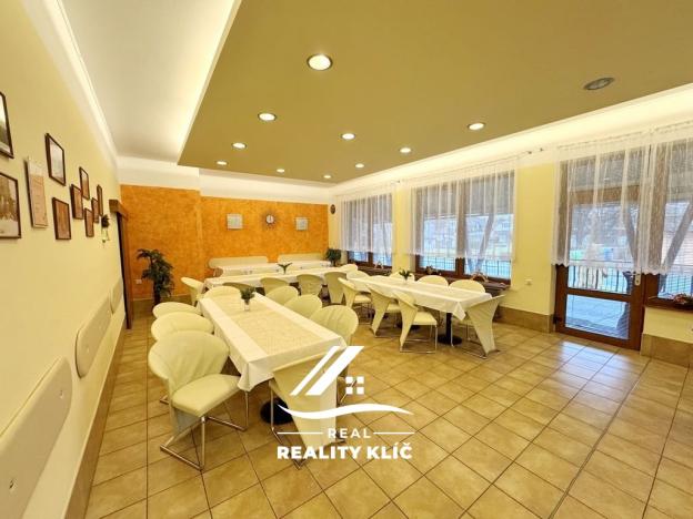 Prodej obchodního prostoru, Vřesina, 21. dubna, 613 m2