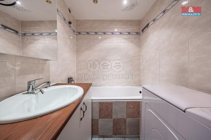 Prodej bytu 4+1, Jirkov, Tkalcovská, 88 m2