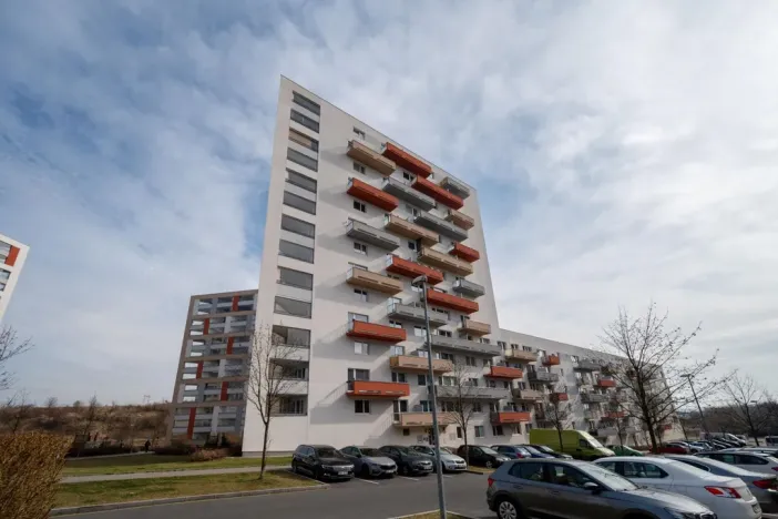 Pronájem bytu 1+kk, Praha - Horní Měcholupy, Modenská, 26 m2