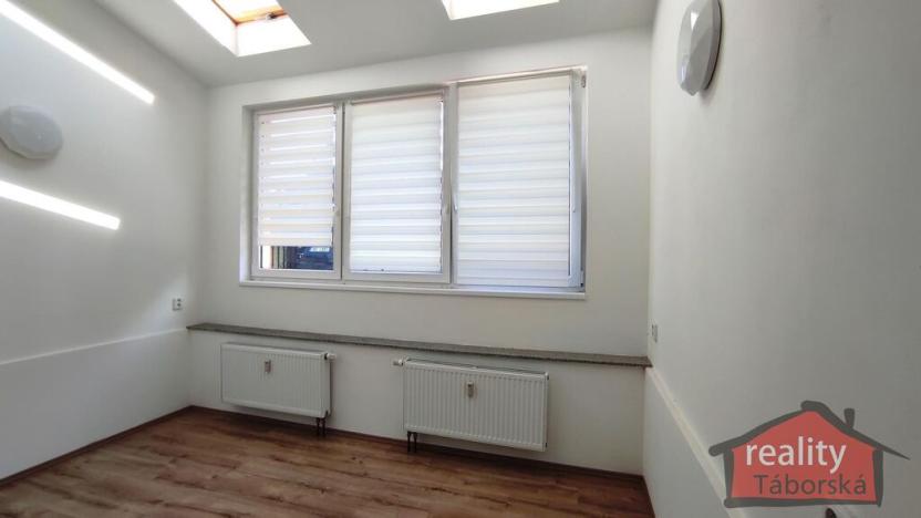 Prodej bytu 2+1, Nupaky, 94 m2