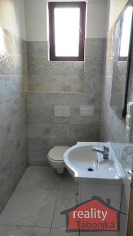 Prodej bytu 2+1, Nupaky, 94 m2