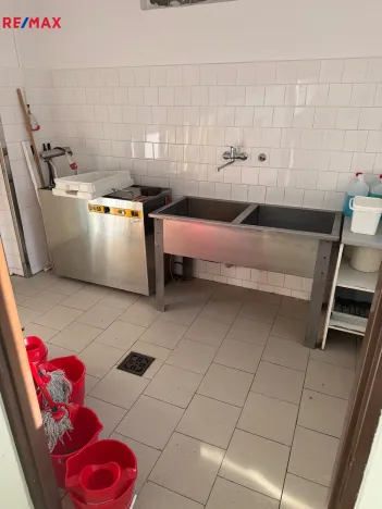 Pronájem výrobních prostor, Jihlava, Na Vyhlídce, 700 m2