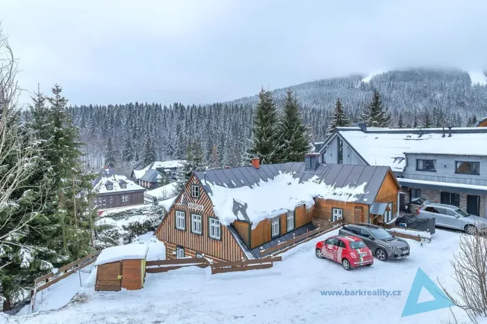 Prodej rodinného domu, Špindlerův Mlýn, 304 m2