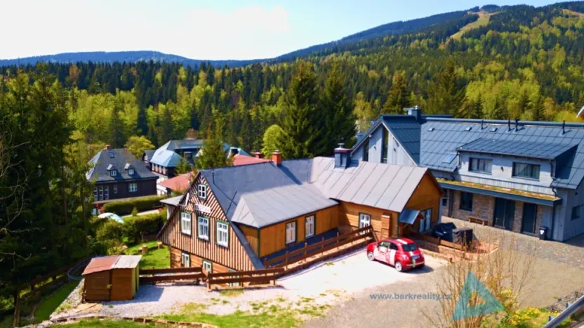 Prodej rodinného domu, Špindlerův Mlýn, 304 m2