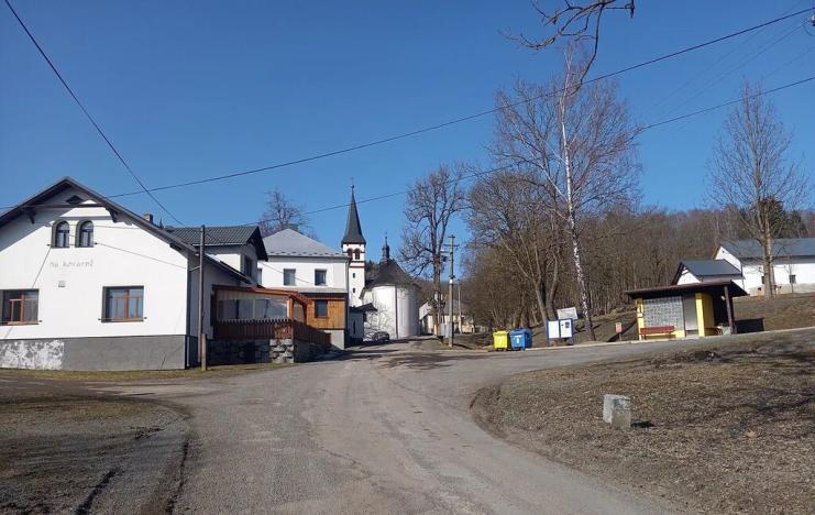 Prodej pozemku pro bydlení, Štíty, 974 m2