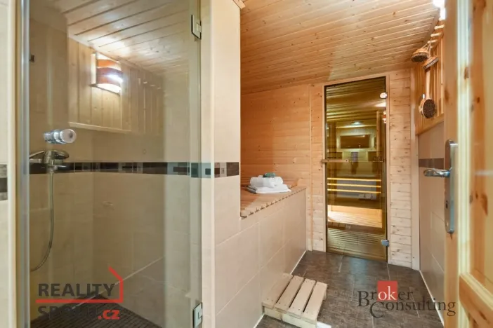 Prodej ubytování, Bedřichov, 498 m2