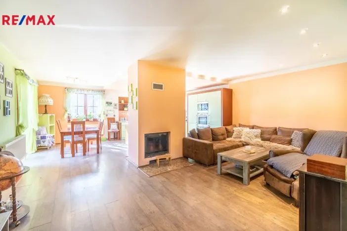 Prodej rodinného domu, Ondřejov - Třemblat, Výstavní, 310 m2