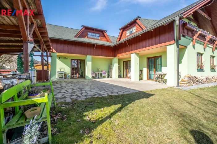 Prodej rodinného domu, Ondřejov - Třemblat, Výstavní, 310 m2