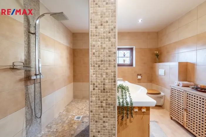 Prodej rodinného domu, Ondřejov - Třemblat, Výstavní, 310 m2