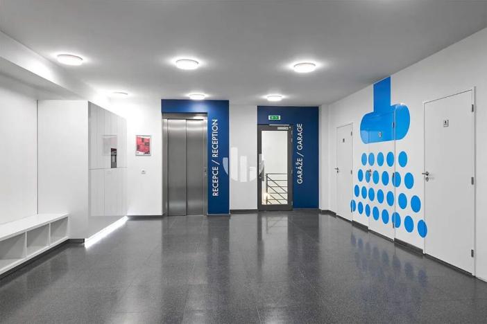 Pronájem kanceláře, Praha - Stodůlky, Bucharova, 350 m2