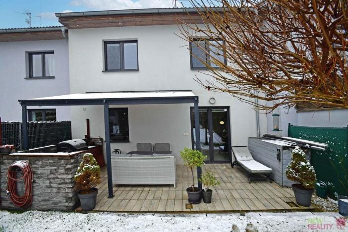 Prodej rodinného domu, Popovičky - Chomutovice, Petrovy Vrchy, 109 m2